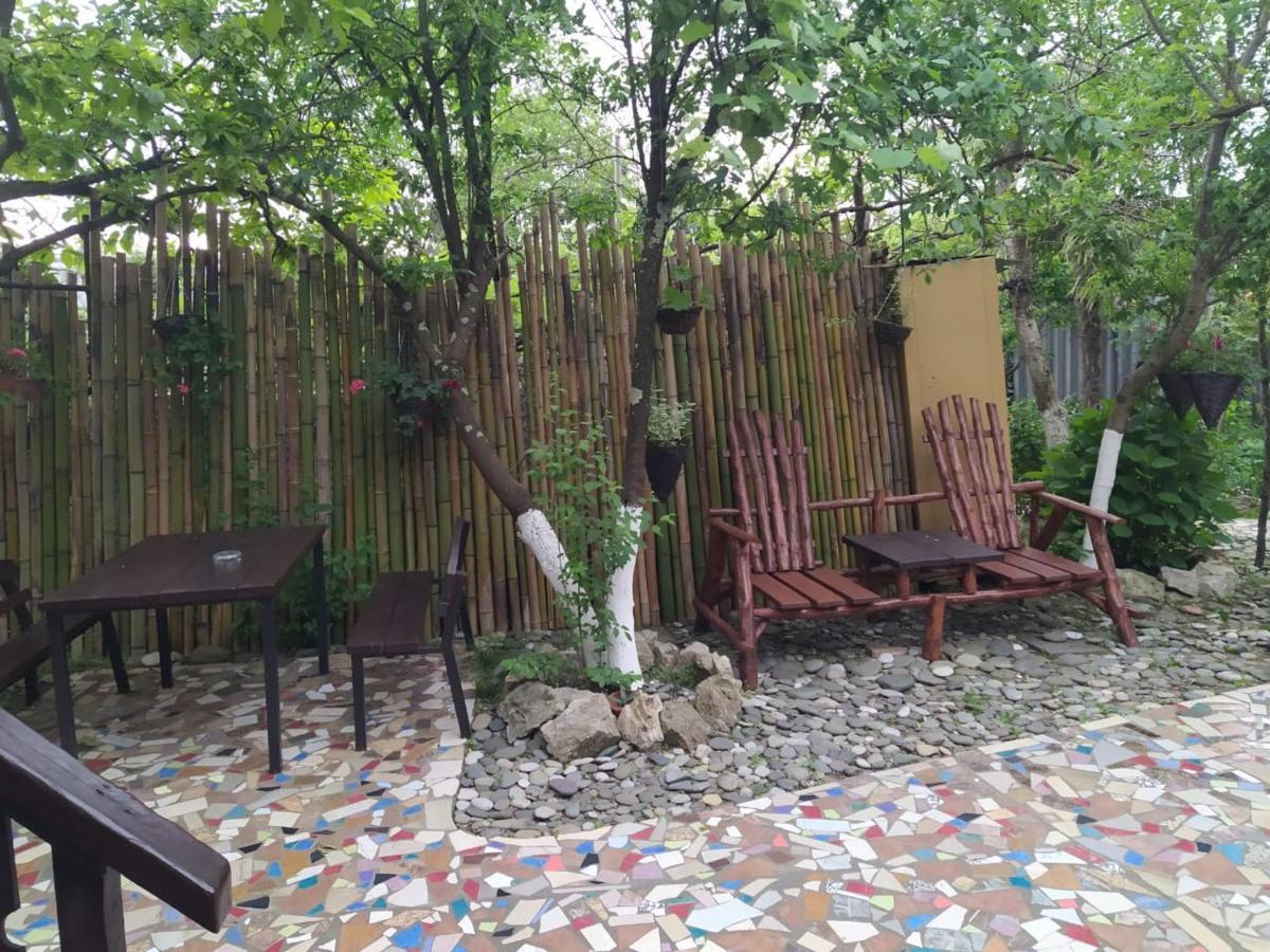 Guest House Lev 皮聪达 外观 照片