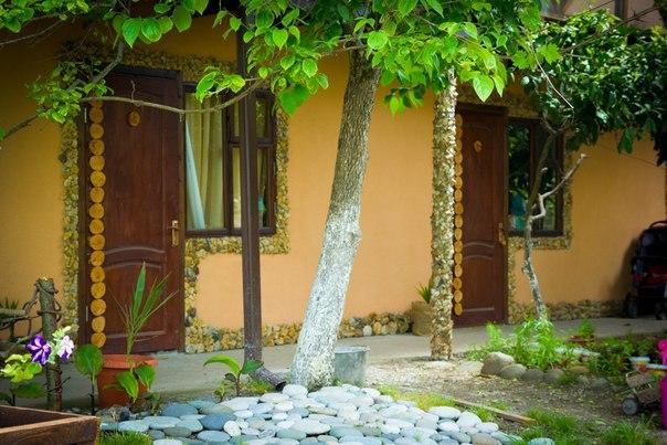 Guest House Lev 皮聪达 外观 照片