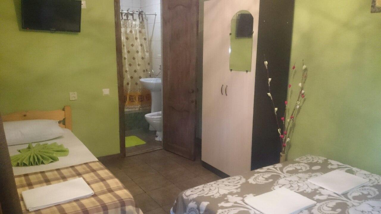 Guest House Lev 皮聪达 外观 照片